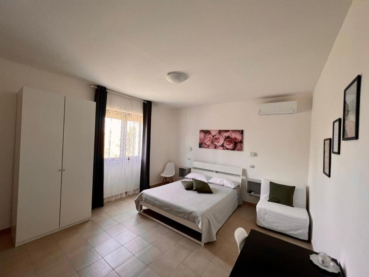 Cristian Rooms Avola Luaran gambar